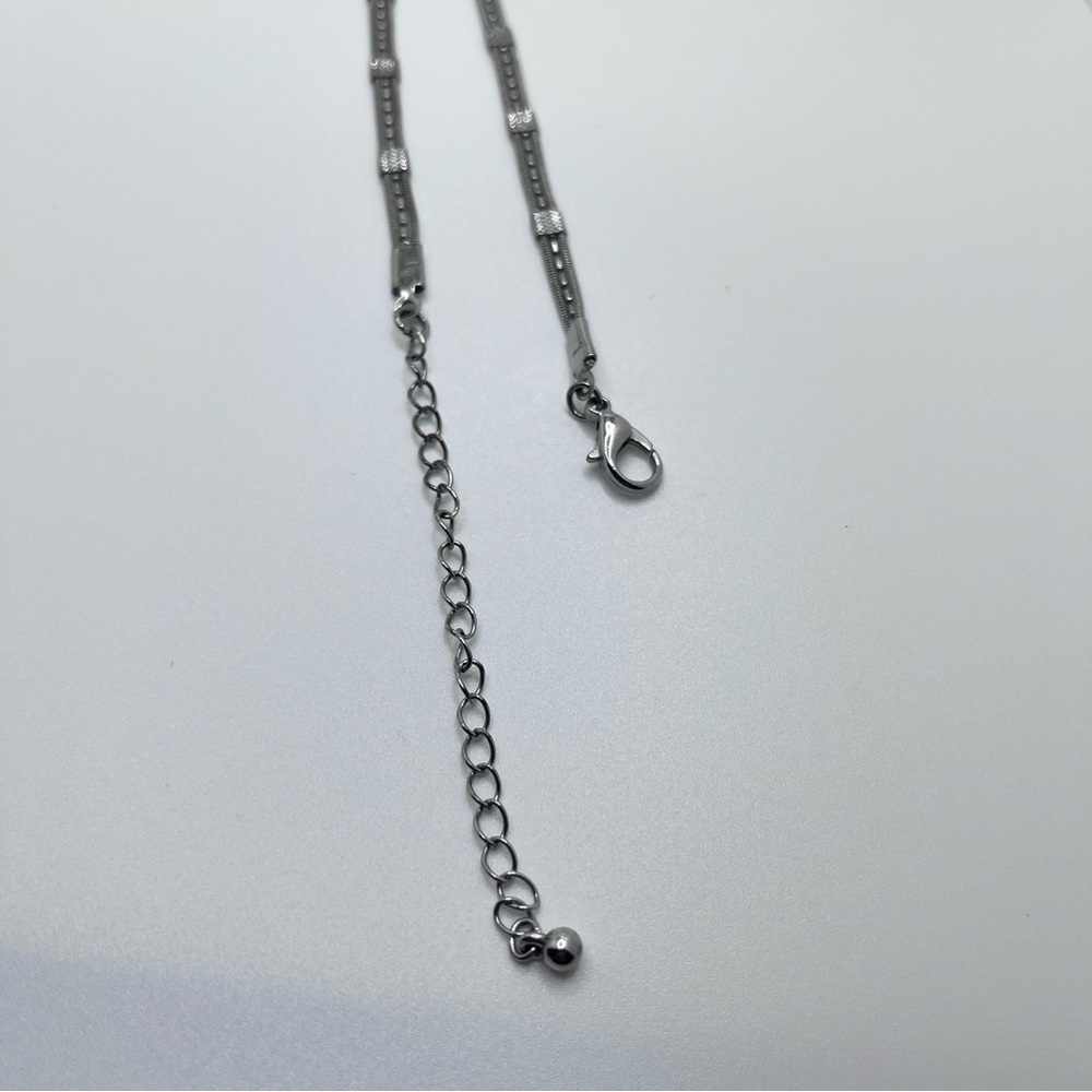 Silver Necklace - Picture 5 of 5